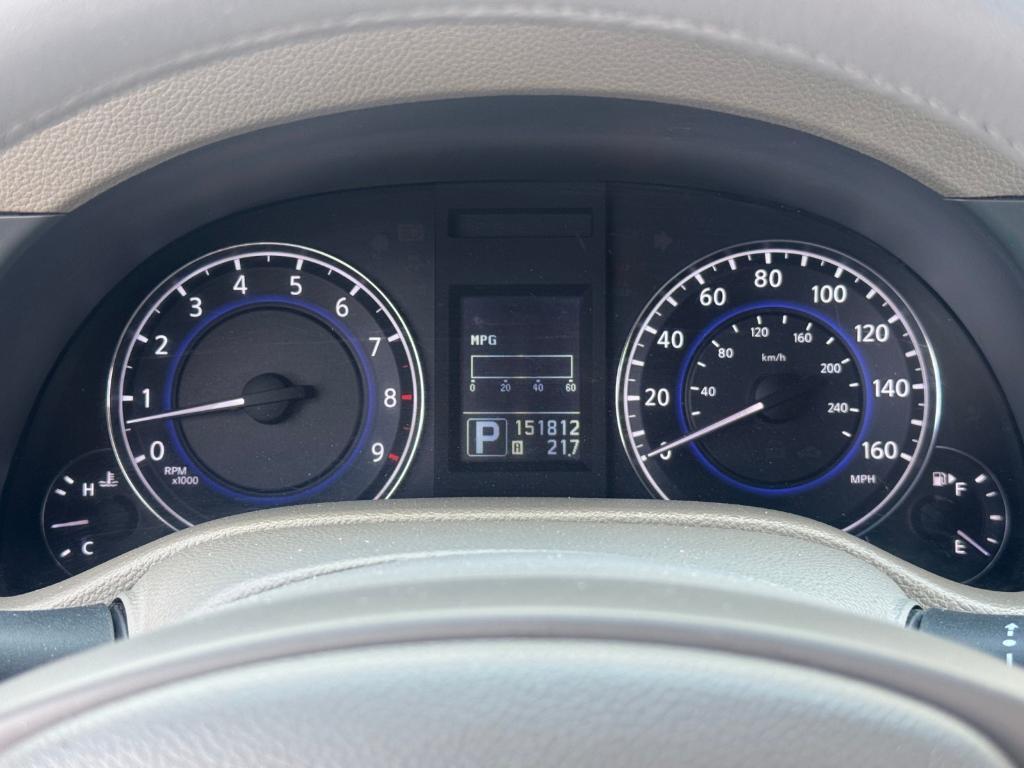 used 2011 INFINITI G37 car