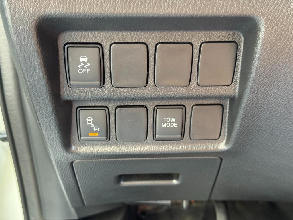 used 2020 Nissan Pathfinder car, priced at $18,000
