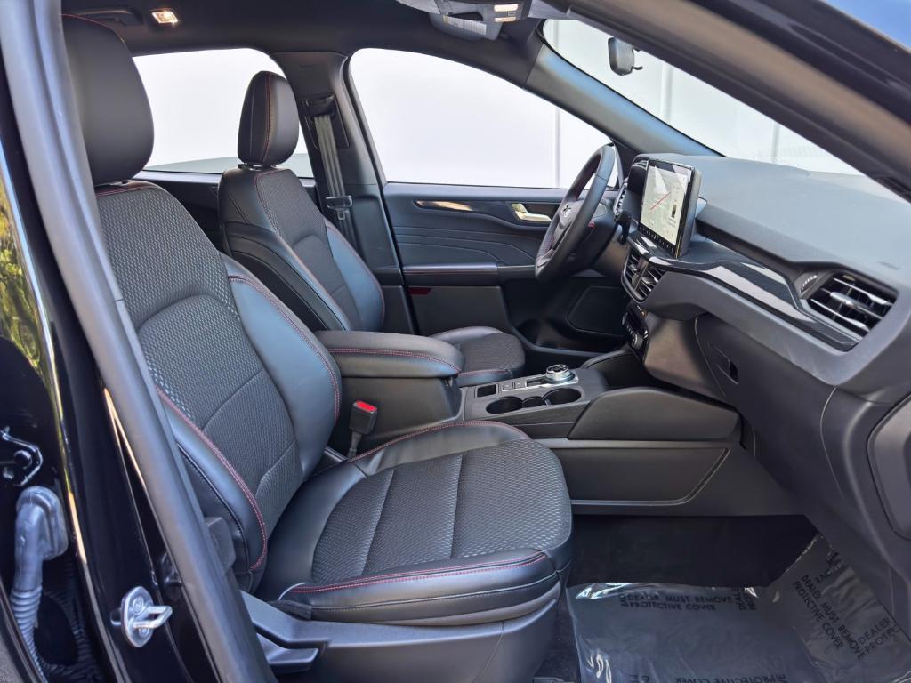 used 2024 Ford Escape car