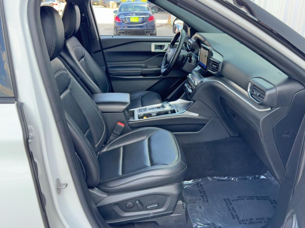 used 2020 Ford Explorer car, priced at $11,000