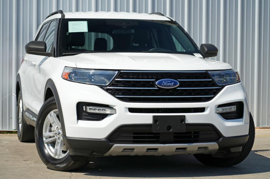 used 2020 Ford Explorer car, priced at $11,000