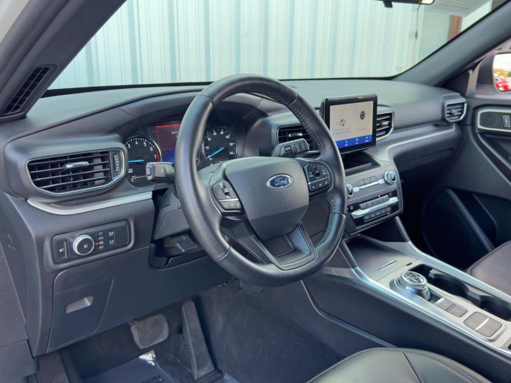 used 2020 Ford Explorer car, priced at $11,000