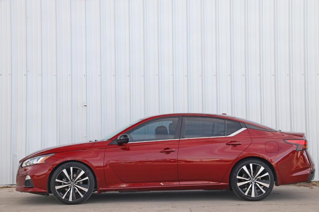 used 2019 Nissan Altima car, priced at $11,000