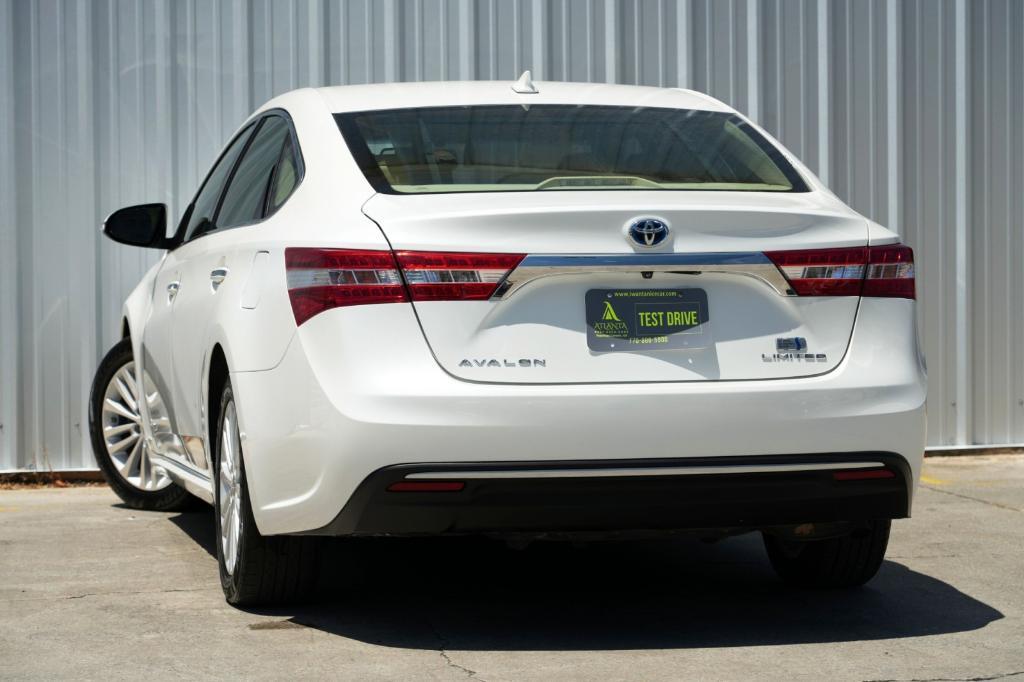 used 2013 Toyota Avalon Hybrid car, priced at $8,250