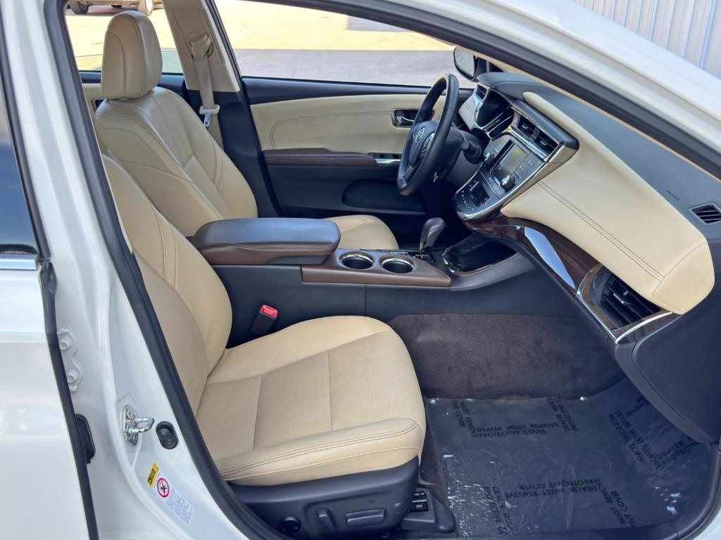 used 2013 Toyota Avalon Hybrid car, priced at $8,250