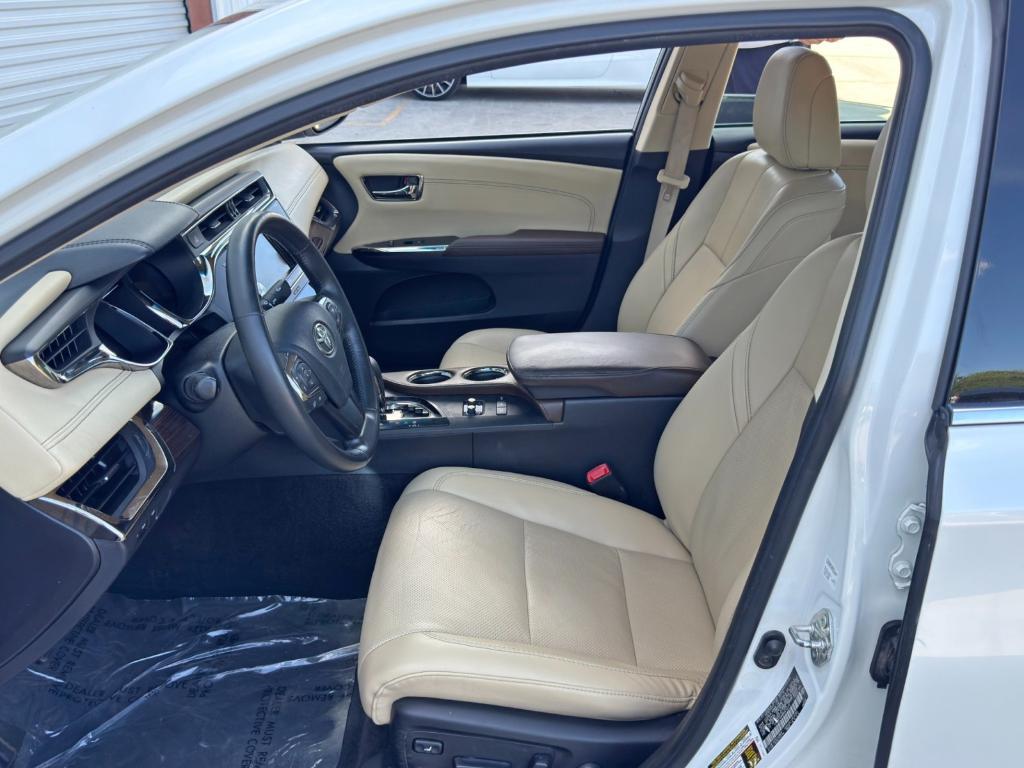 used 2013 Toyota Avalon Hybrid car, priced at $8,250