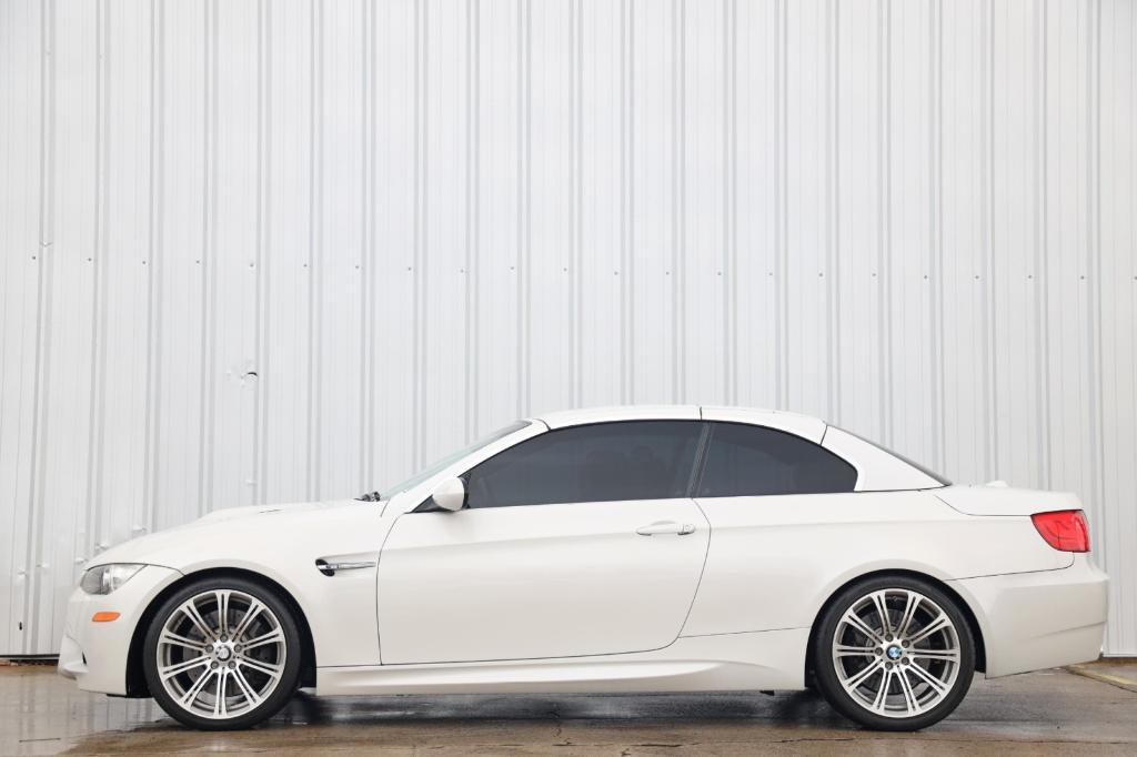 used 2011 BMW M3 car