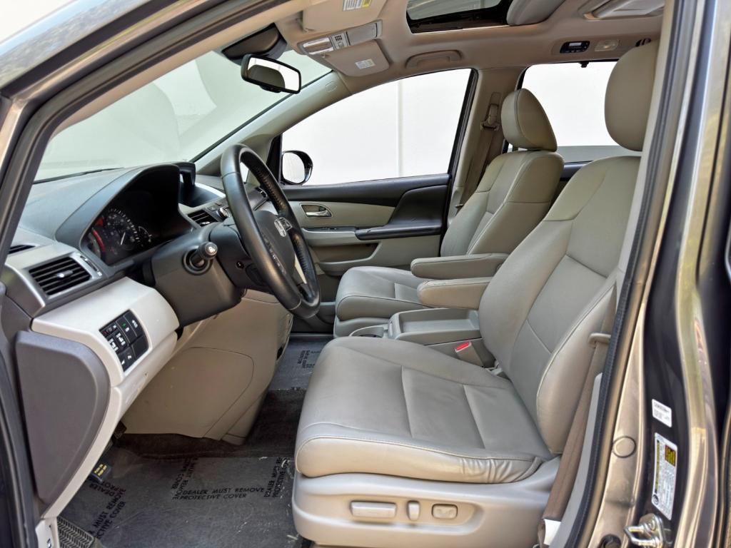 used 2014 Honda Odyssey car, priced at $8,500