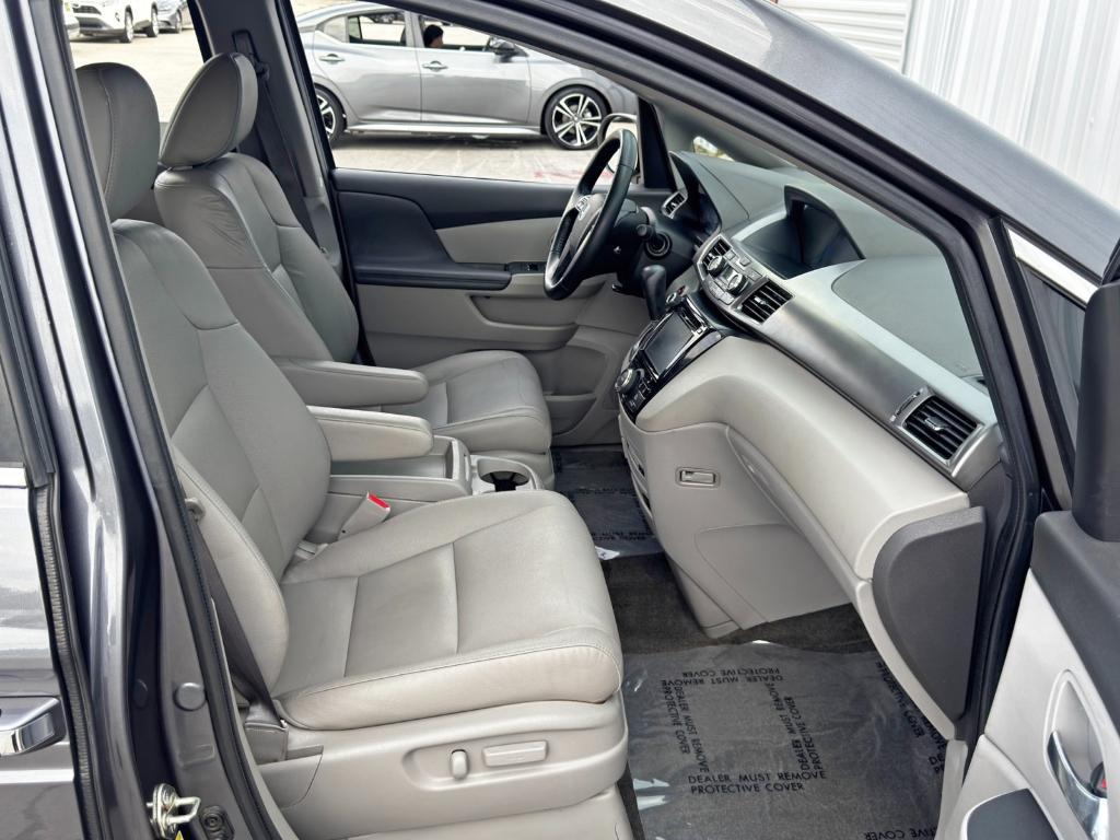 used 2016 Honda Odyssey car