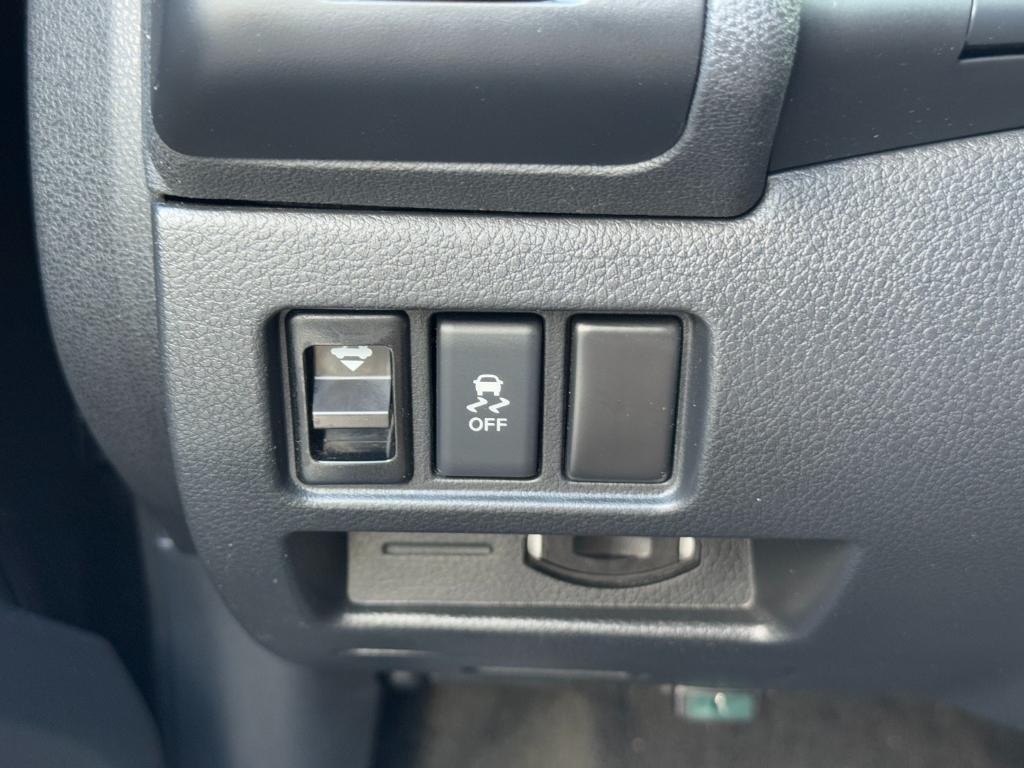 used 2012 Nissan Altima car, priced at $9,500