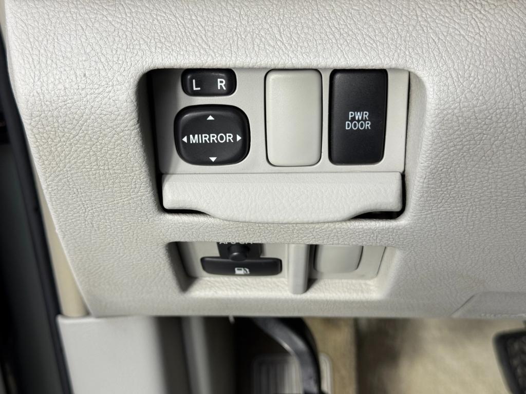 used 2006 Lexus RX 400h car, priced at $5,750