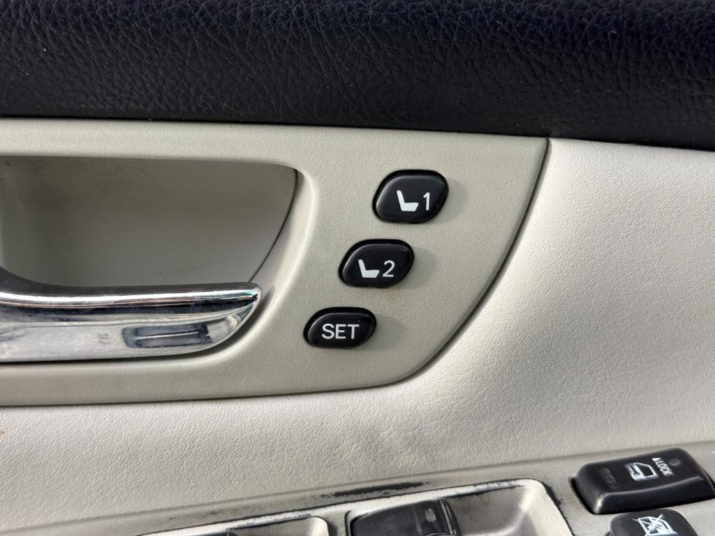 used 2006 Lexus RX 400h car, priced at $5,750