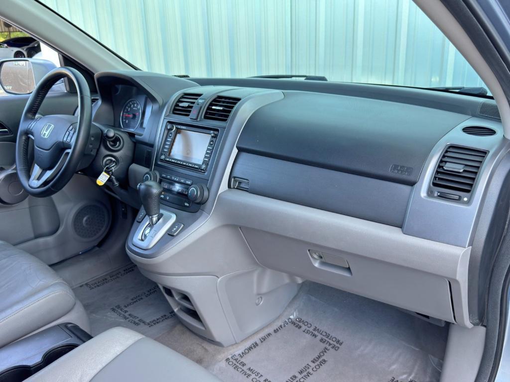 used 2009 Honda CR-V car, priced at $8,000