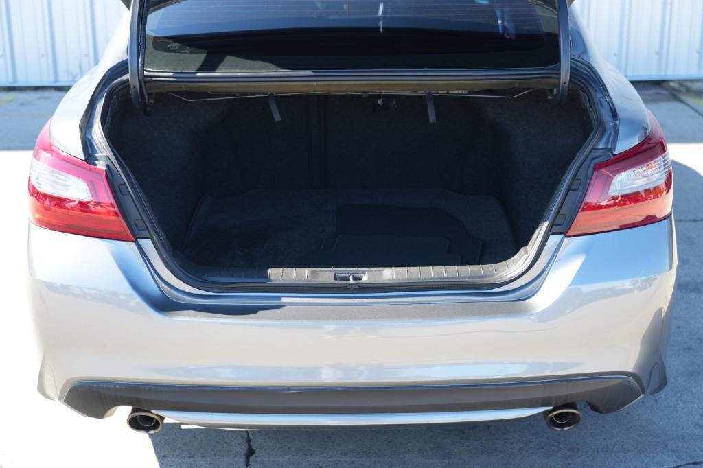 used 2018 Nissan Altima car, priced at $6,750