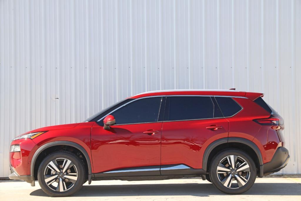 used 2022 Nissan Rogue car, priced at $19,500