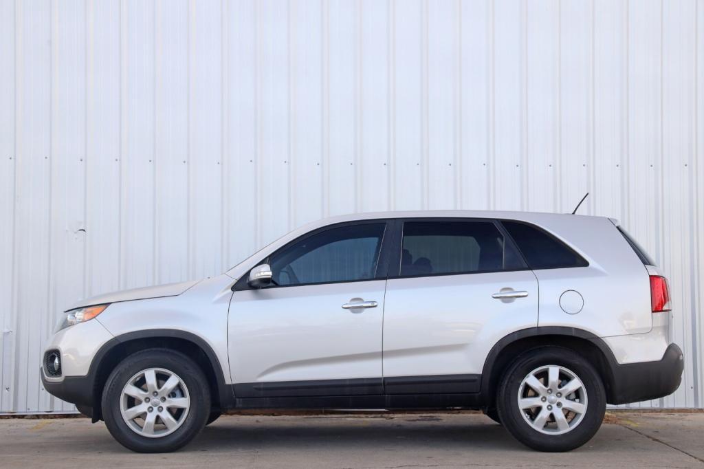 used 2013 Kia Sorento car, priced at $7,000