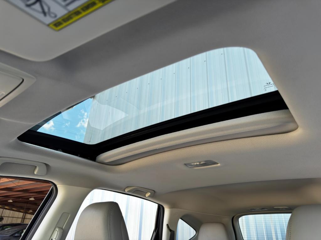 used 2014 Honda CR-V car, priced at $7,000