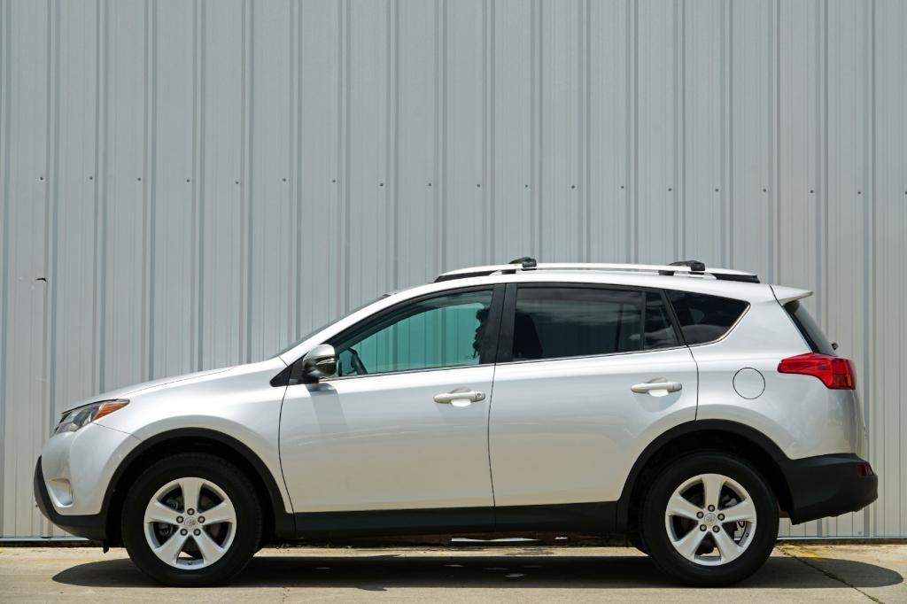 used 2013 Toyota RAV4 car