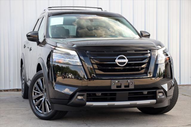 used 2022 Nissan Pathfinder car, priced at $24,500