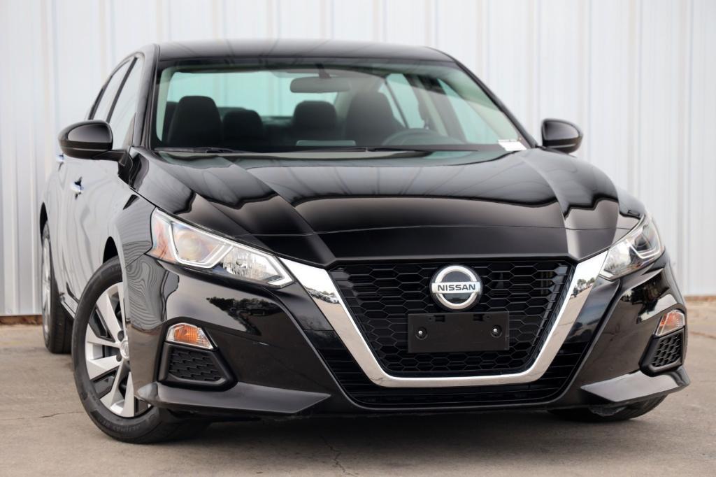 used 2020 Nissan Altima car, priced at $13,500