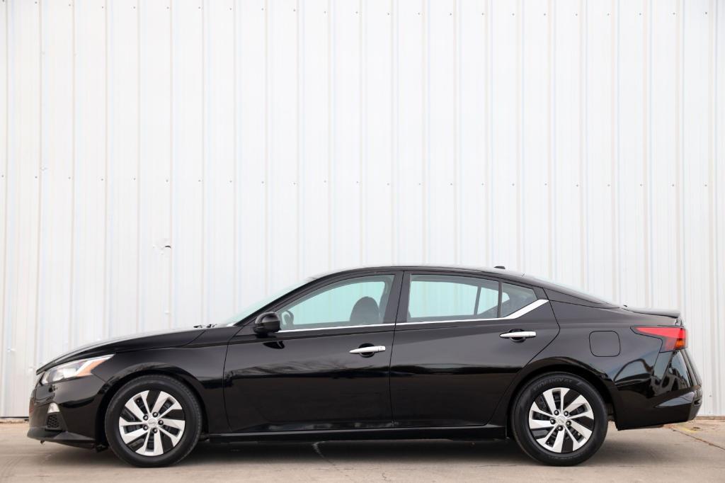 used 2020 Nissan Altima car, priced at $13,500