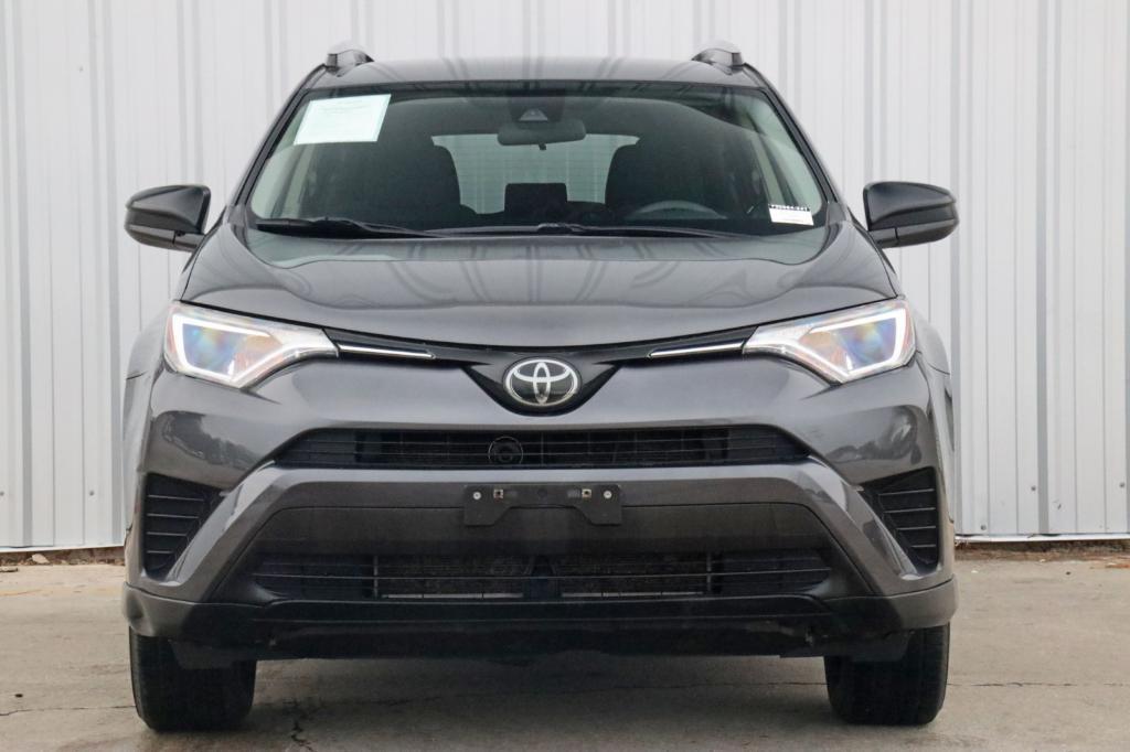 used 2018 Toyota RAV4 car