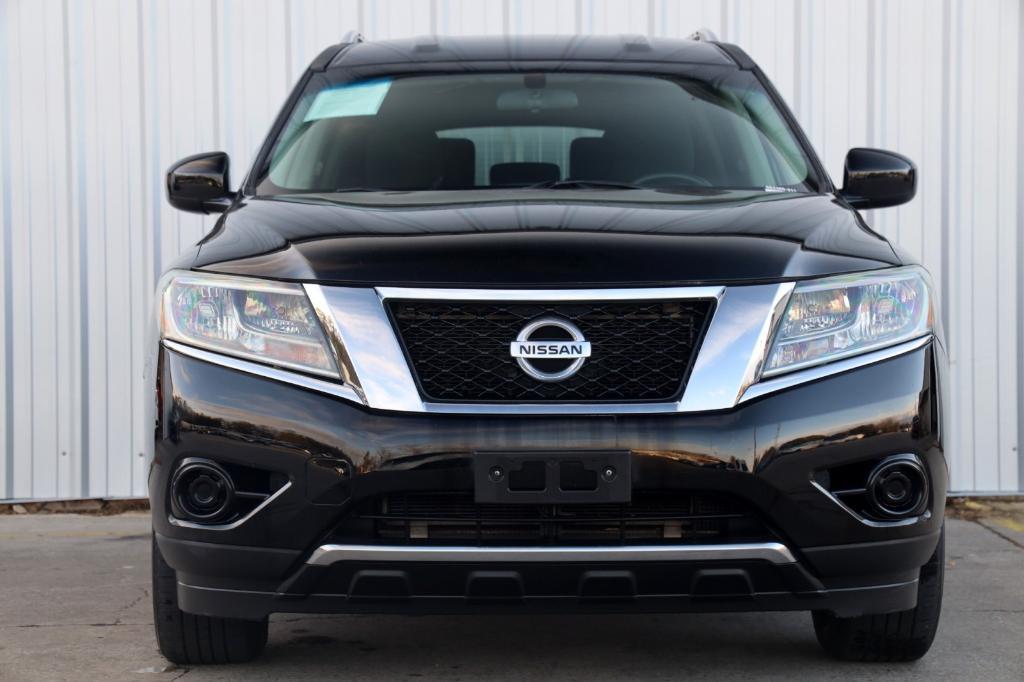 used 2013 Nissan Pathfinder car, priced at $7,500