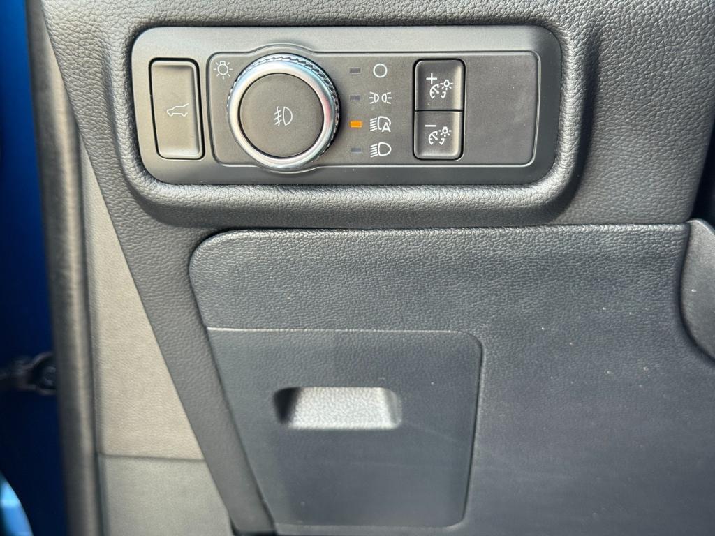 used 2021 Ford Explorer car, priced at $19,000