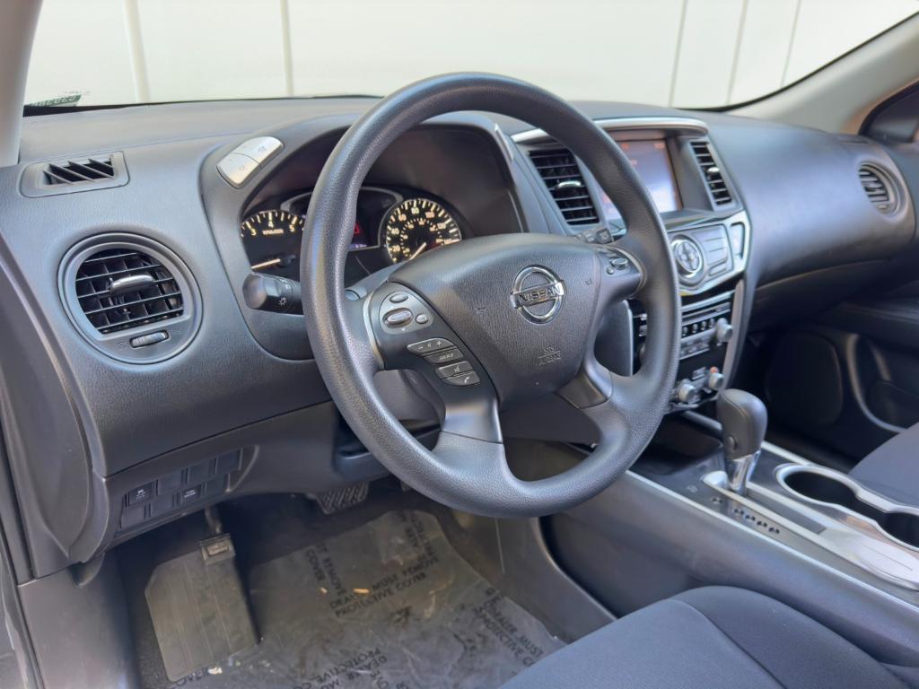 used 2018 Nissan Pathfinder car, priced at $11,000