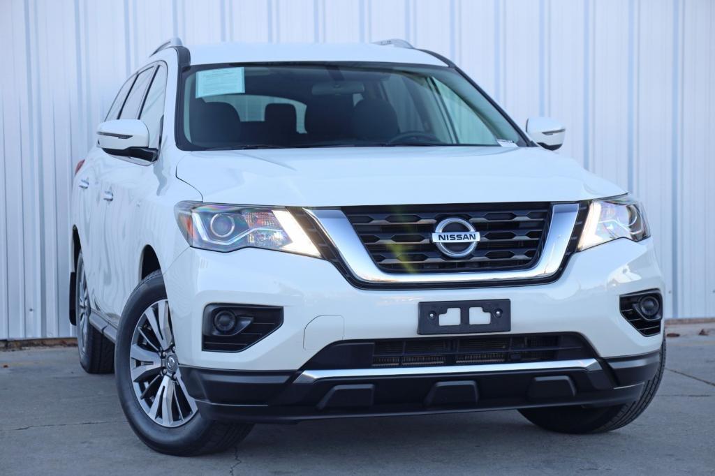 used 2020 Nissan Pathfinder car, priced at $15,750