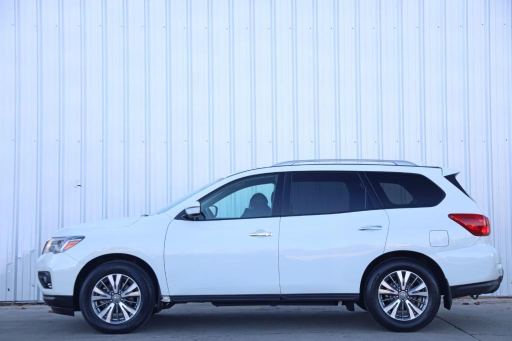 used 2020 Nissan Pathfinder car, priced at $15,750