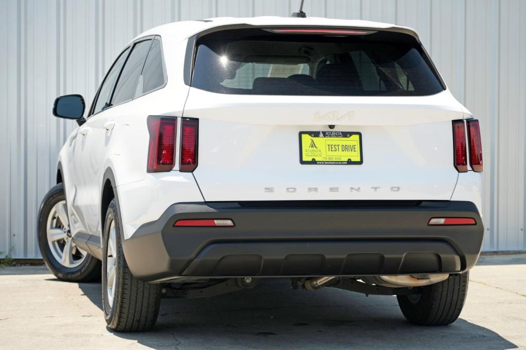 used 2022 Kia Sorento car, priced at $17,500