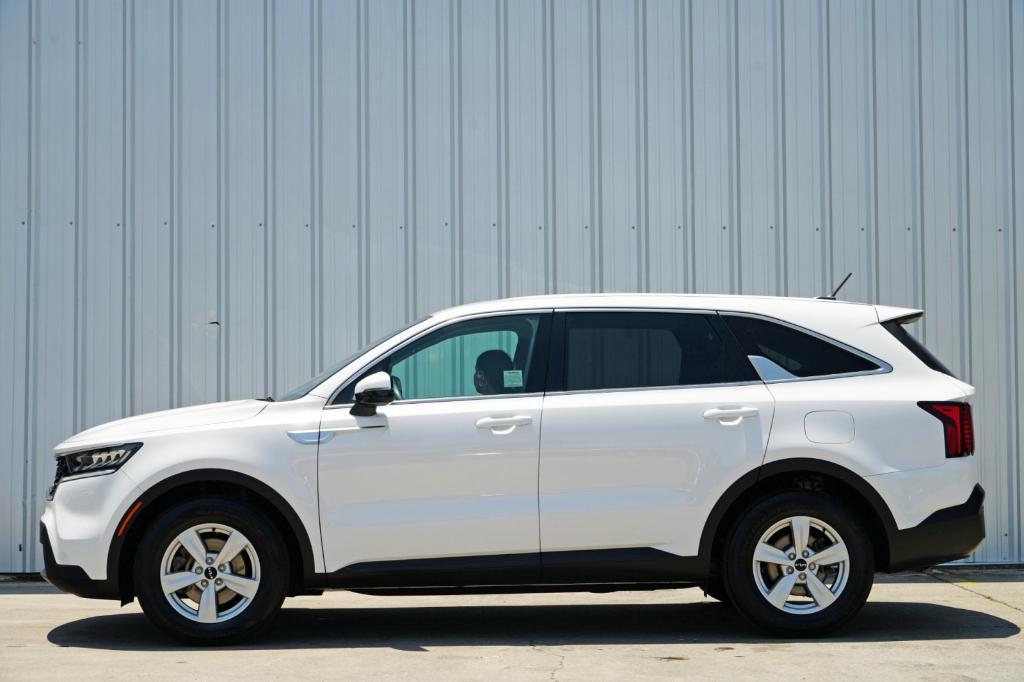 used 2022 Kia Sorento car, priced at $17,500