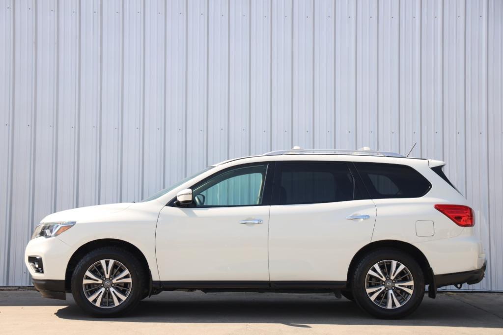 used 2017 Nissan Pathfinder car, priced at $11,000