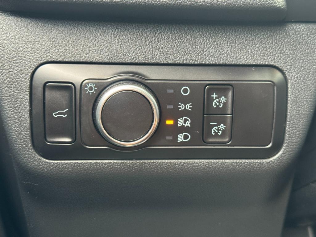 used 2023 Ford Escape car, priced at $14,000