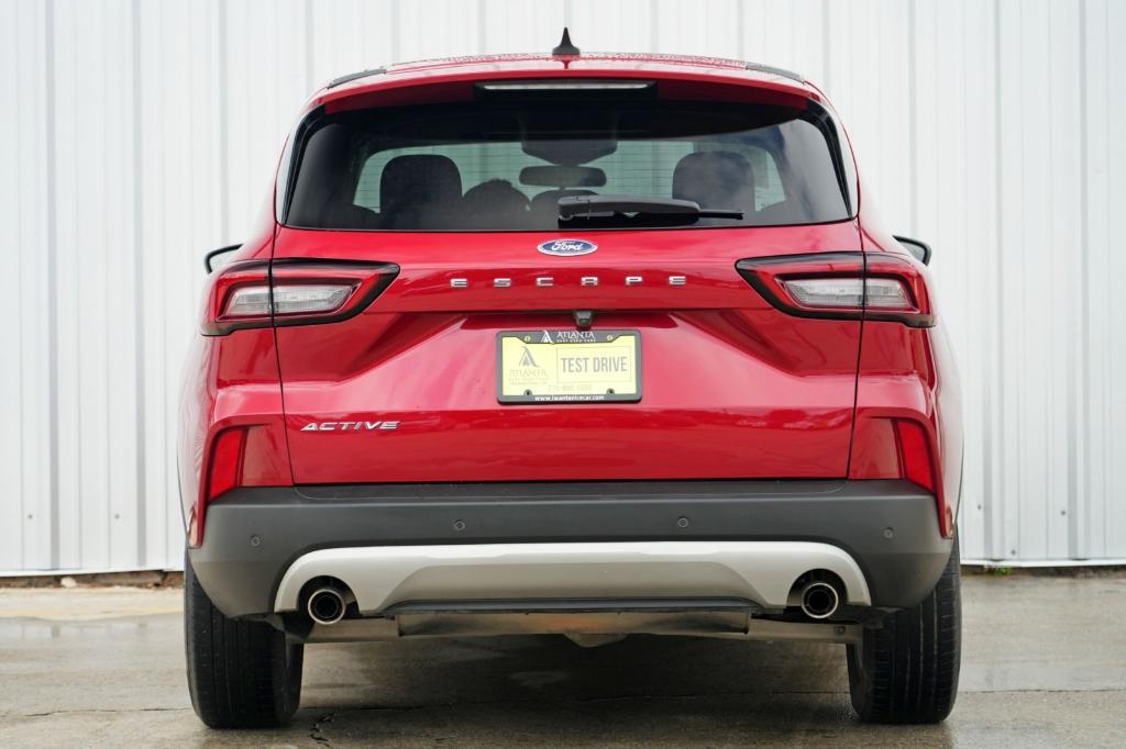 used 2023 Ford Escape car, priced at $14,000