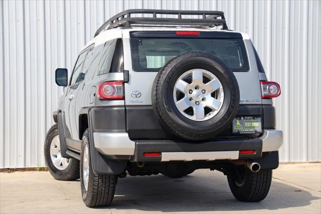 used 2012 Toyota FJ Cruiser car, priced at $21,000