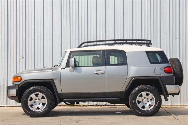 used 2012 Toyota FJ Cruiser car, priced at $21,000