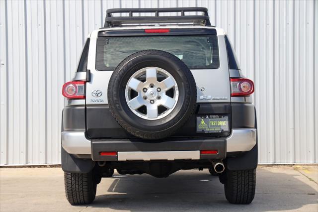 used 2012 Toyota FJ Cruiser car, priced at $21,000