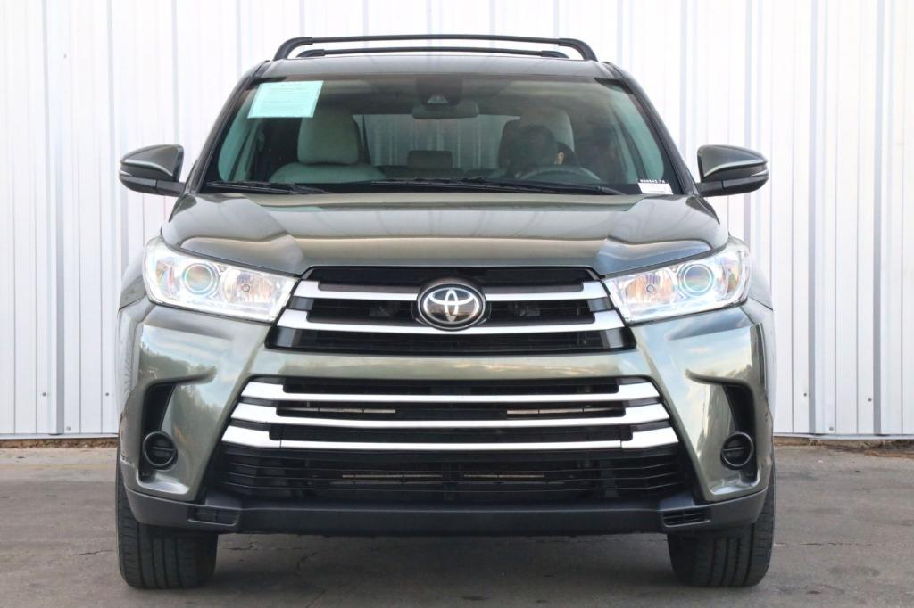 used 2019 Toyota Highlander car, priced at $16,000