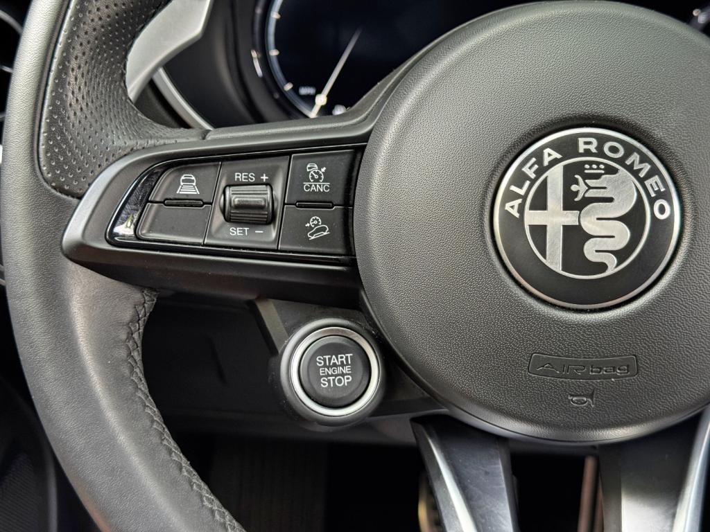 used 2024 Alfa Romeo Stelvio car