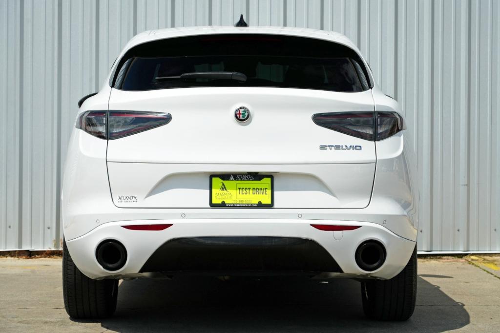 used 2024 Alfa Romeo Stelvio car