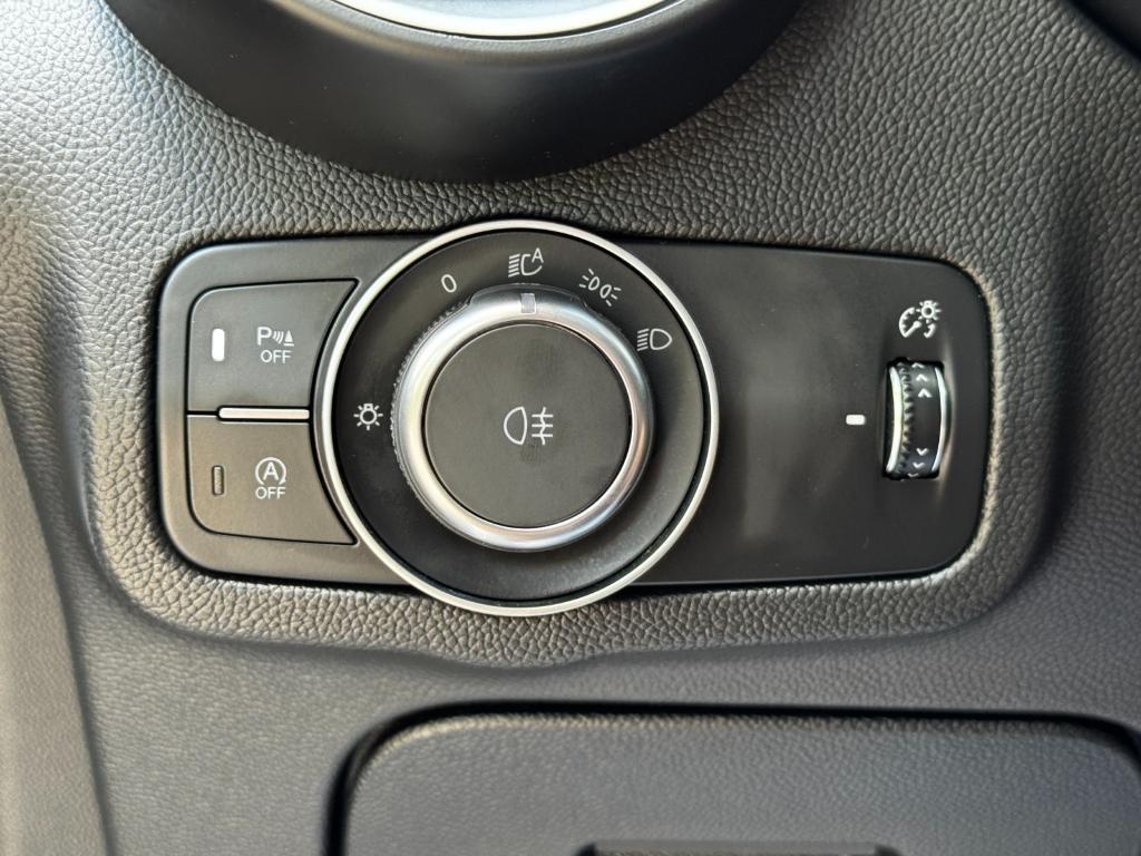 used 2024 Alfa Romeo Stelvio car