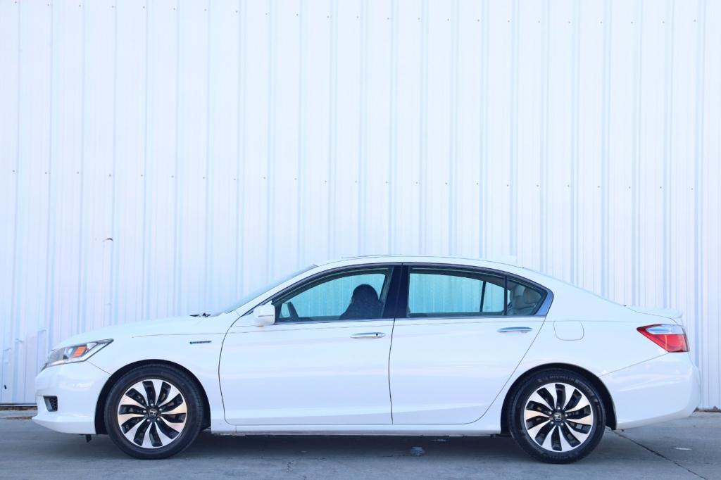 used 2015 Honda Accord Hybrid car, priced at $8,000