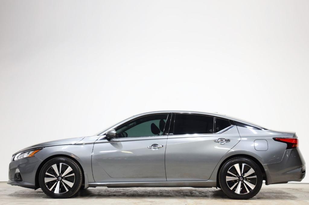 used 2020 Nissan Altima car, priced at $17,000