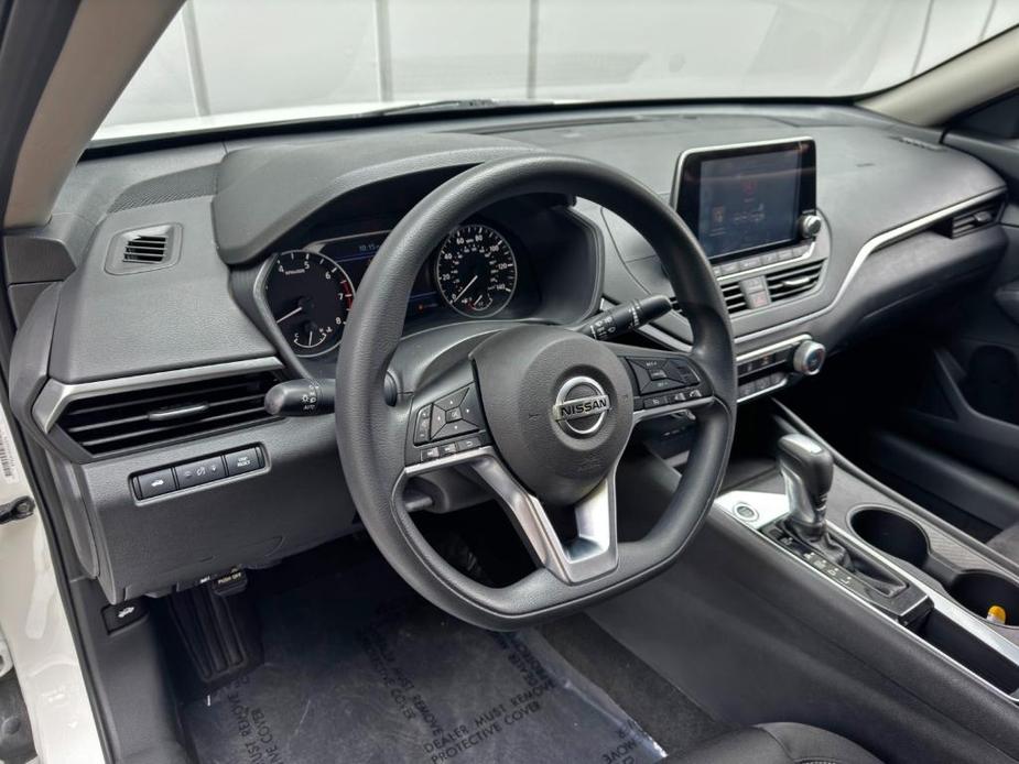 used 2019 Nissan Altima car, priced at $11,000