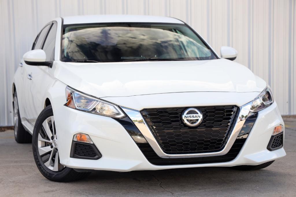 used 2019 Nissan Altima car, priced at $11,000