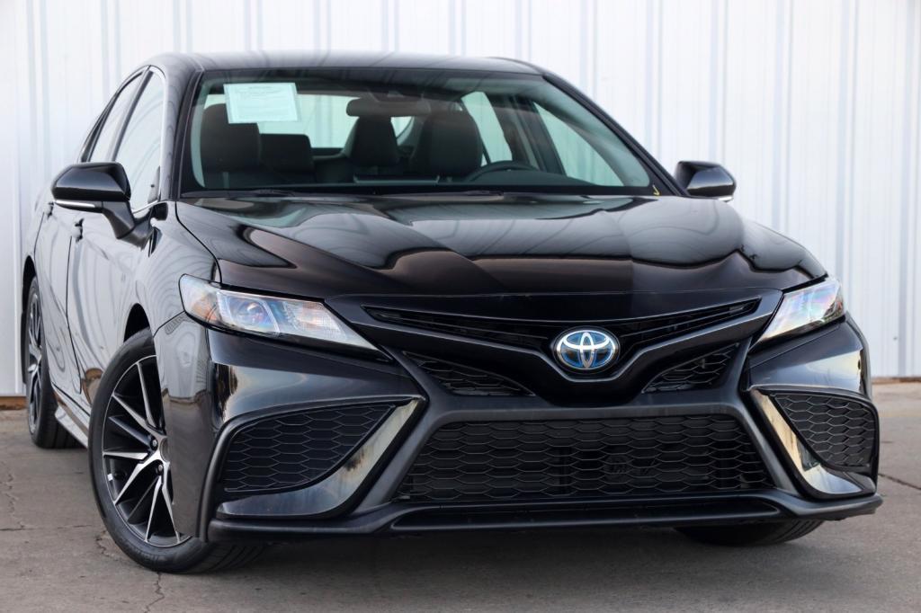 used 2023 Toyota Camry Hybrid car