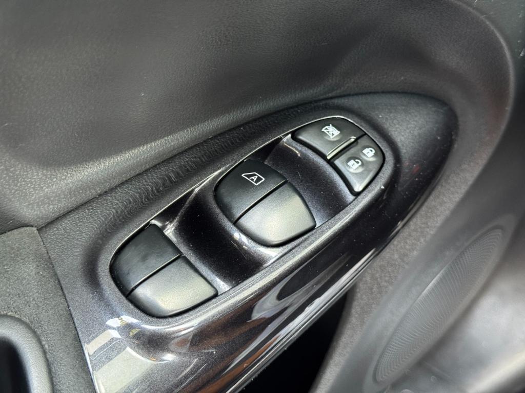 used 2014 Nissan Juke car, priced at $14,000