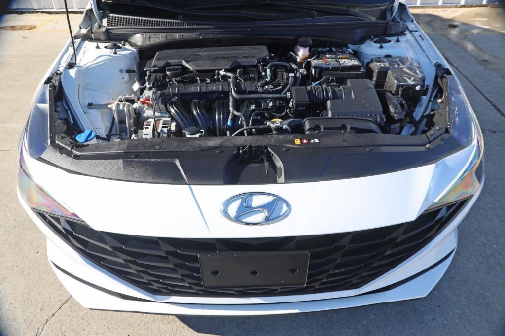 used 2021 Hyundai Elantra car